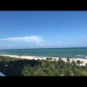 Meet your Posher, Athena